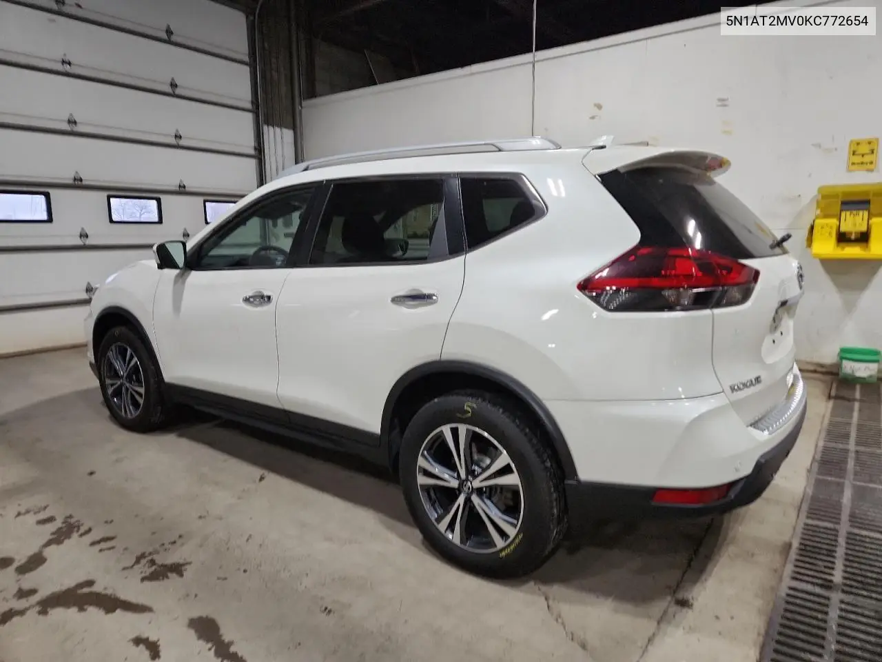 5N1AT2MV0KC772654 2019 Nissan Rogue S