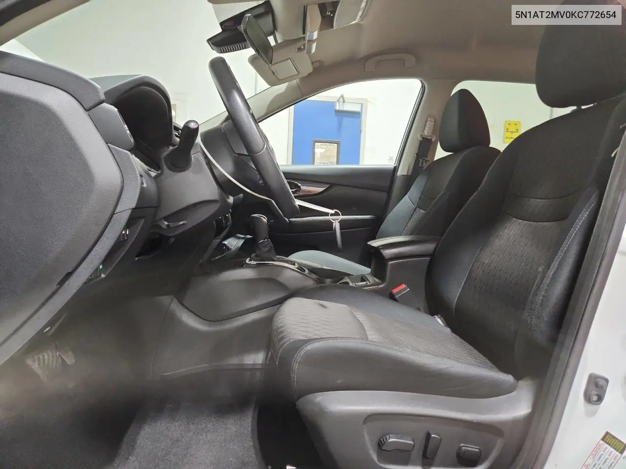 5N1AT2MV0KC772654 2019 Nissan Rogue S