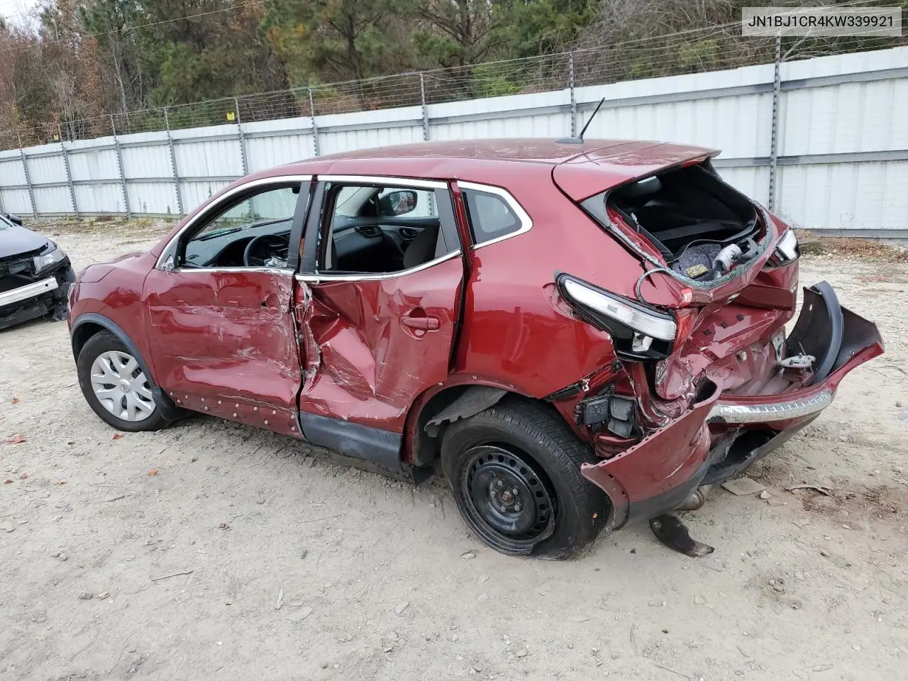 JN1BJ1CR4KW339921 2019 Nissan Rogue Sport S