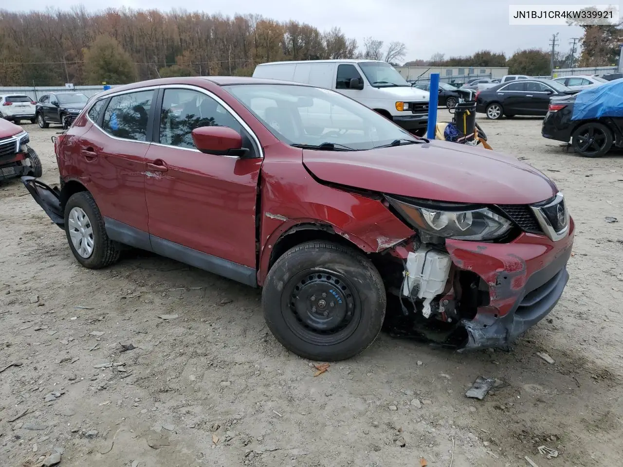 JN1BJ1CR4KW339921 2019 Nissan Rogue Sport S