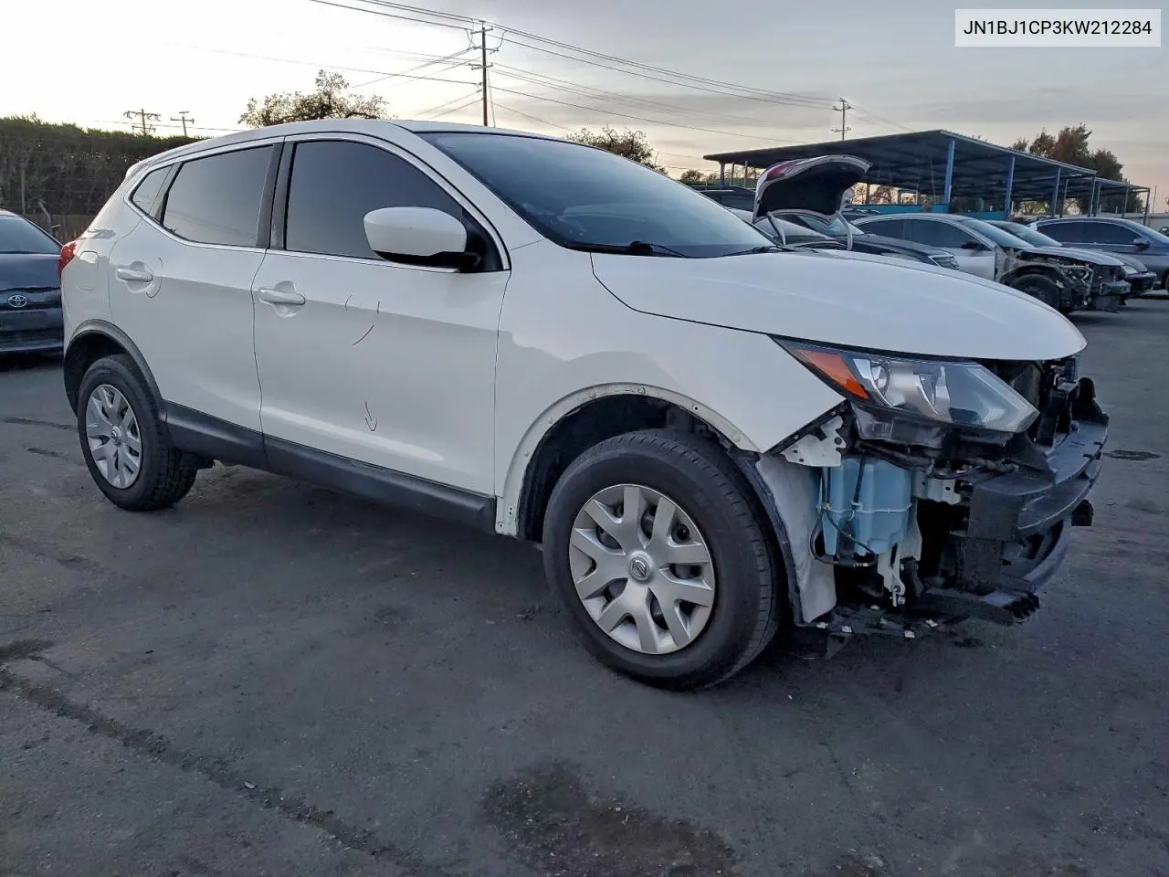 JN1BJ1CP3KW212284 2019 Nissan Rogue Sport S
