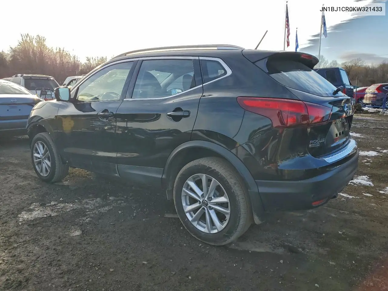 JN1BJ1CR0KW321433 2019 Nissan Rogue Sport S