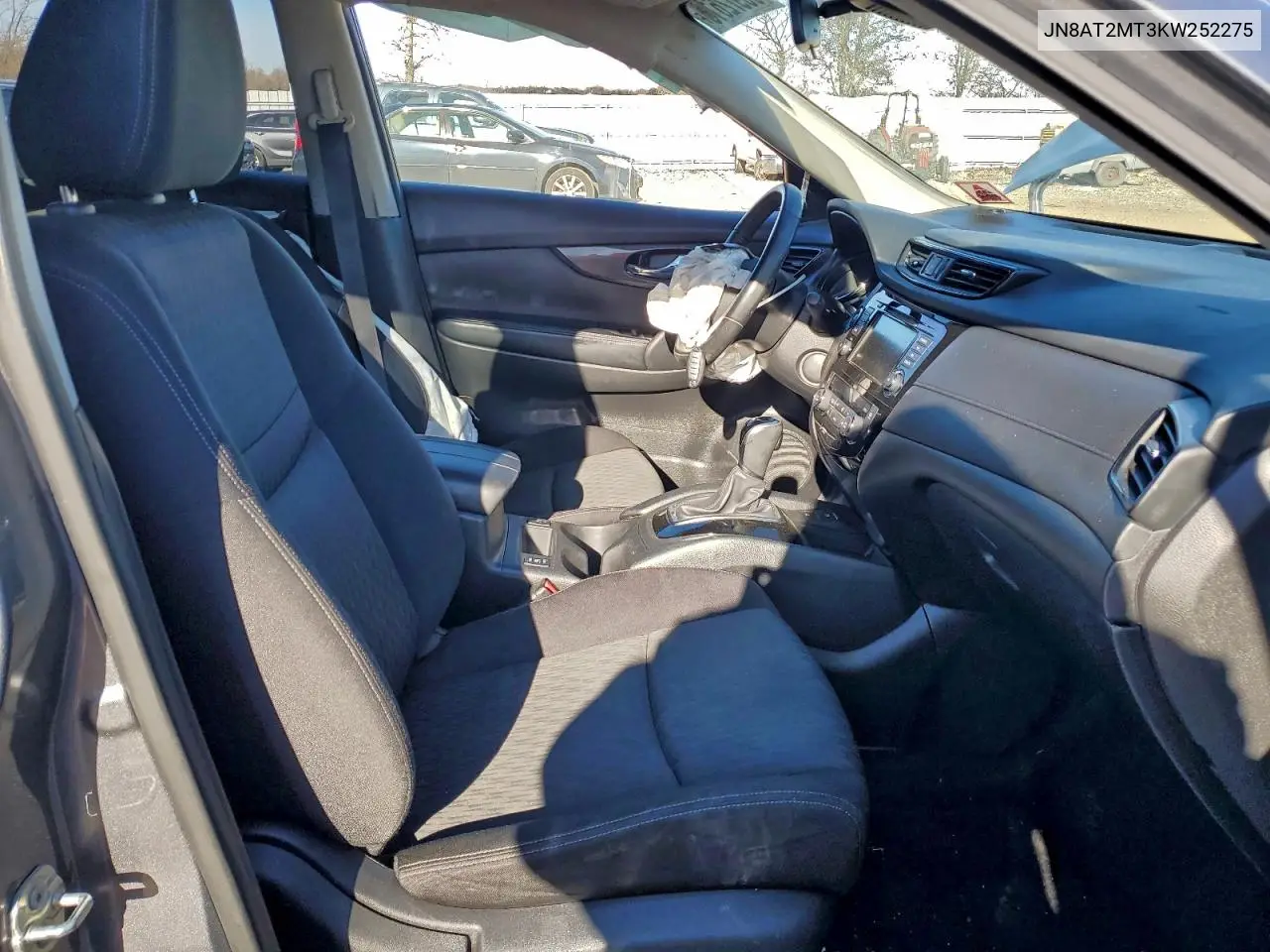 JN8AT2MT3KW252275 2019 Nissan Rogue S