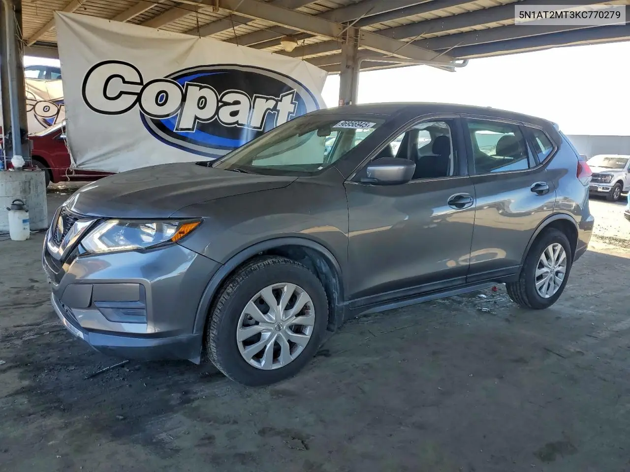 5N1AT2MT3KC770279 2019 Nissan Rogue S