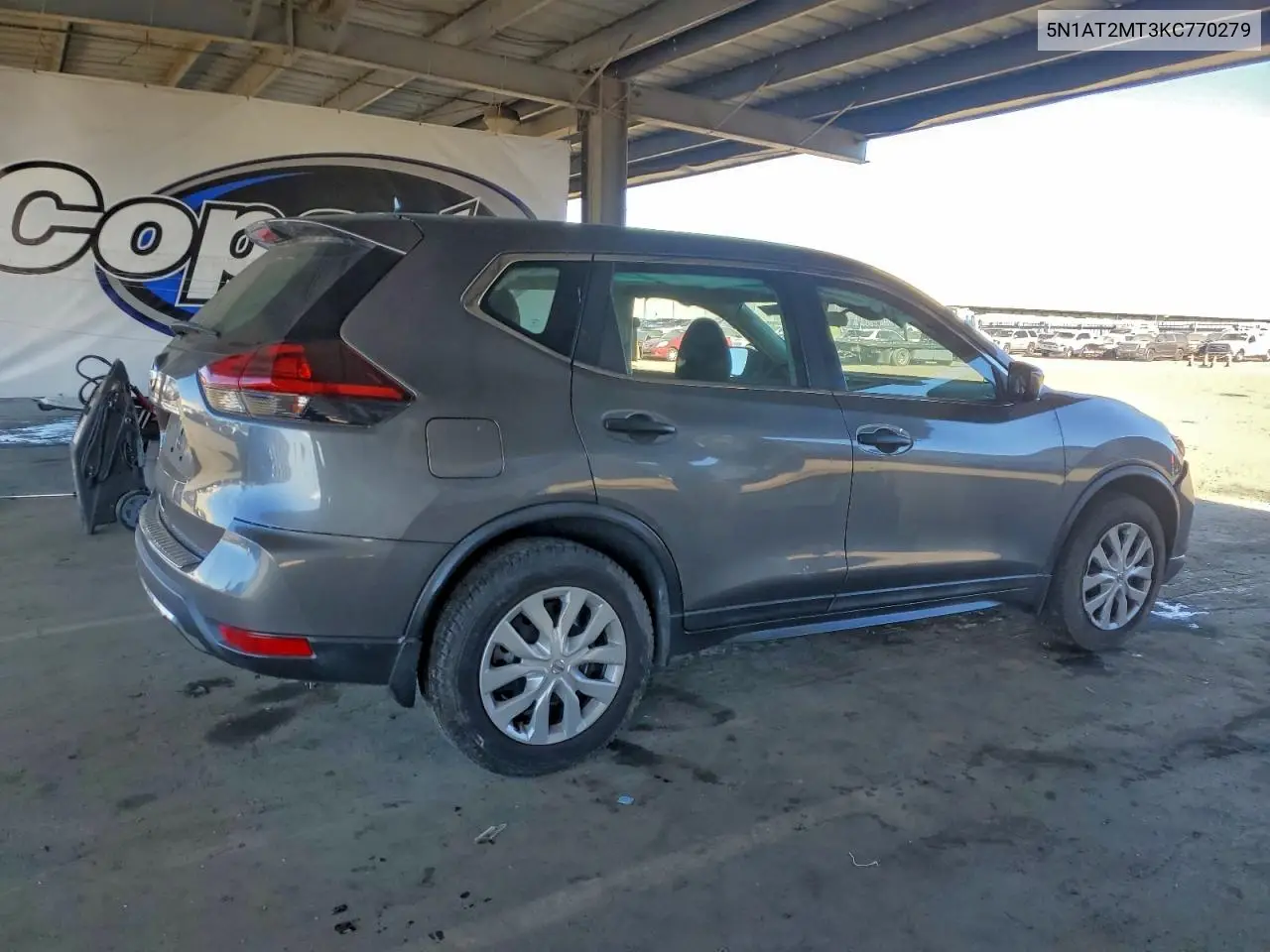 5N1AT2MT3KC770279 2019 Nissan Rogue S