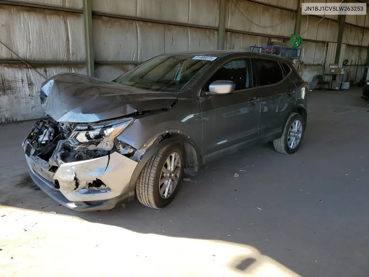 JN1BJ1CV5LW263253 2020 Nissan Rogue Sport S