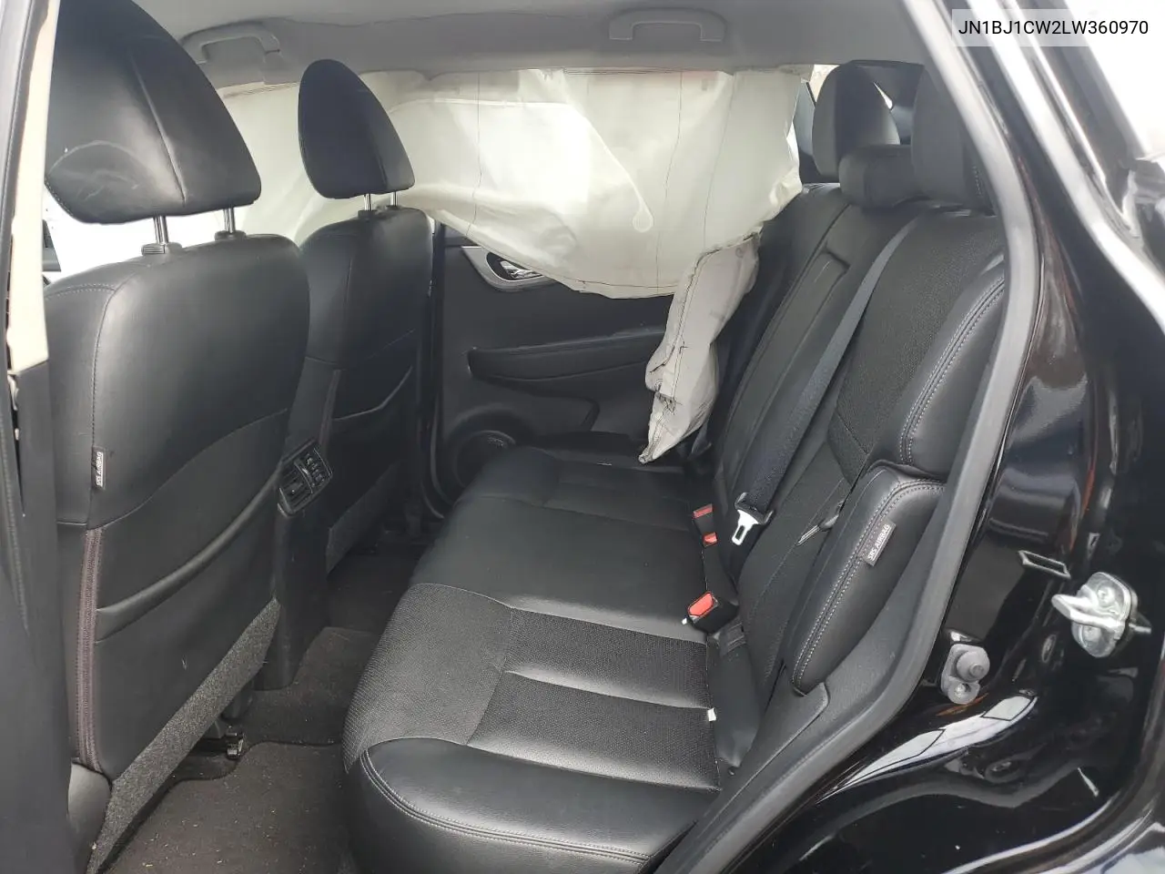 JN1BJ1CW2LW360970 2020 Nissan Rogue Sport S