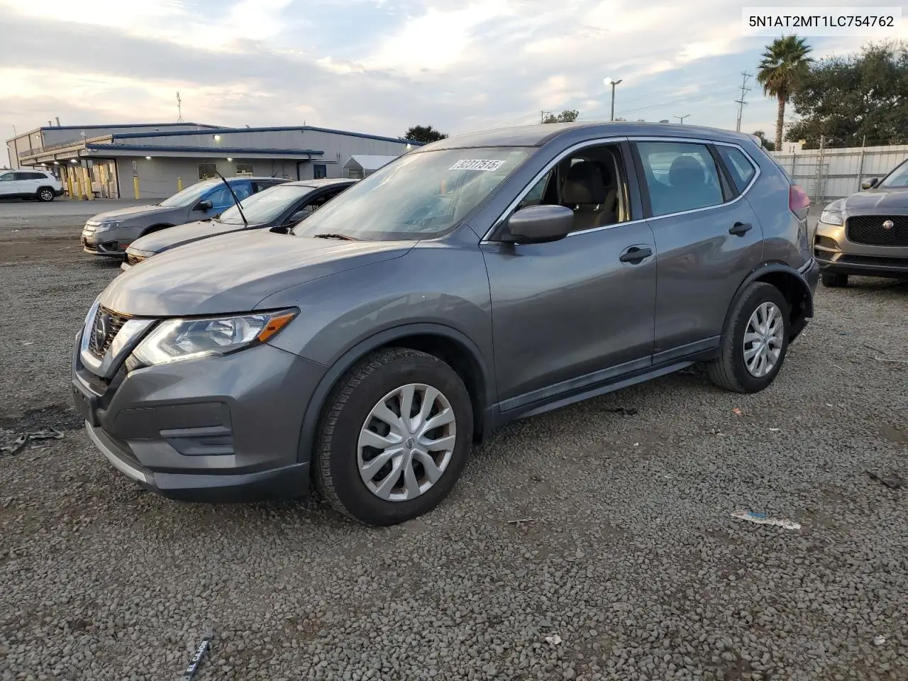 5N1AT2MT1LC754762 2020 Nissan Rogue S