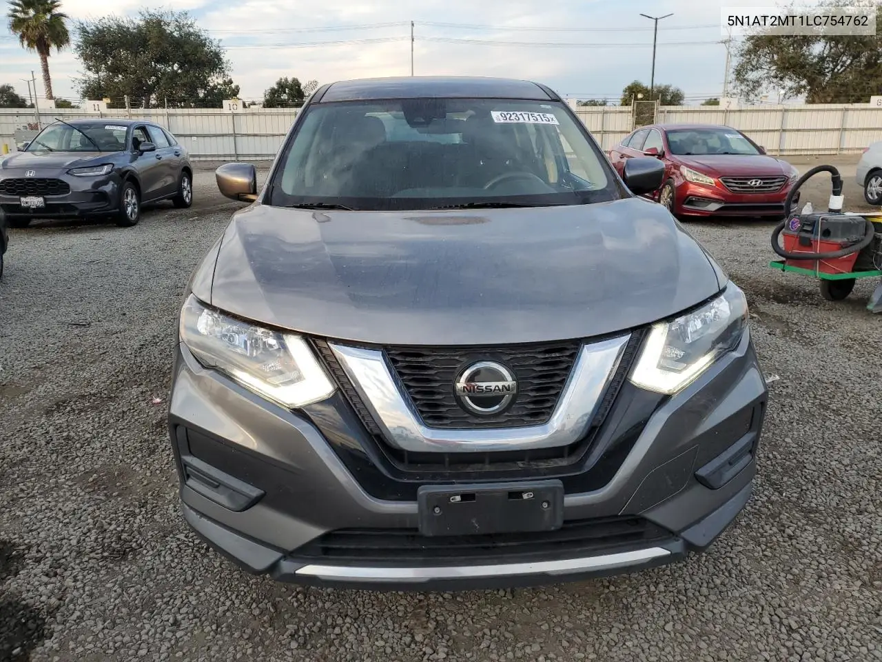 5N1AT2MT1LC754762 2020 Nissan Rogue S