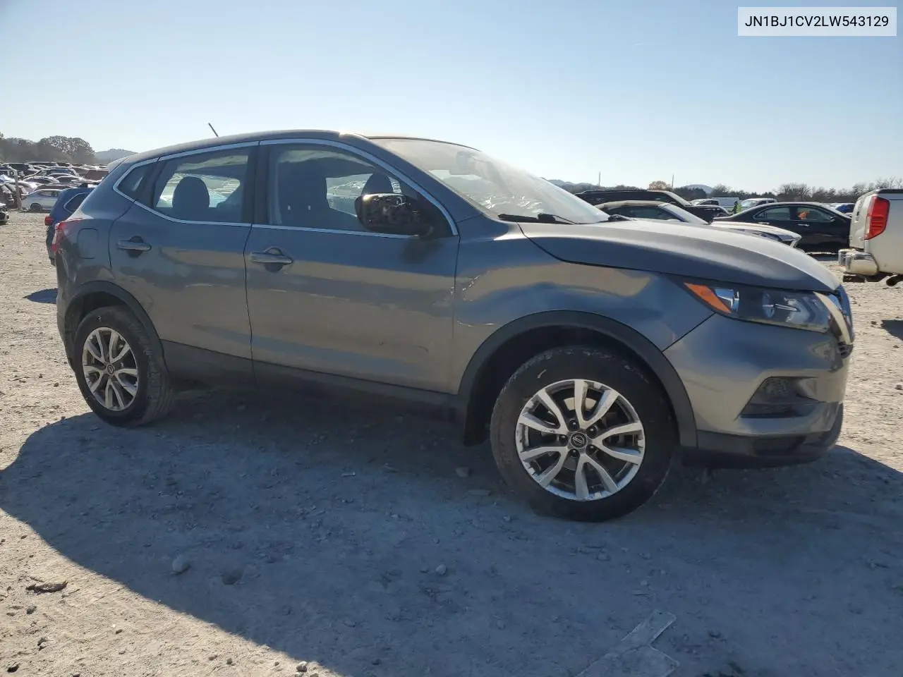 JN1BJ1CV2LW543129 2020 Nissan Rogue Sport S
