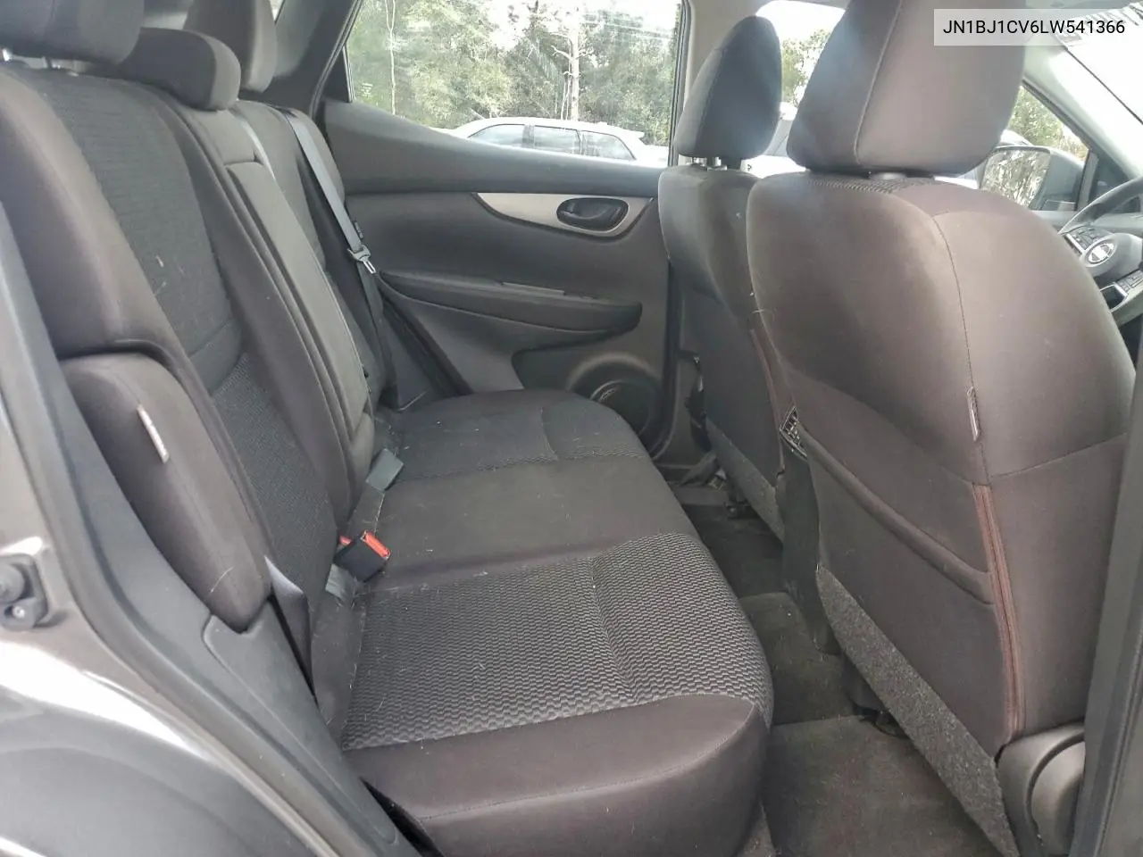 JN1BJ1CV6LW541366 2020 Nissan Rogue Sport S