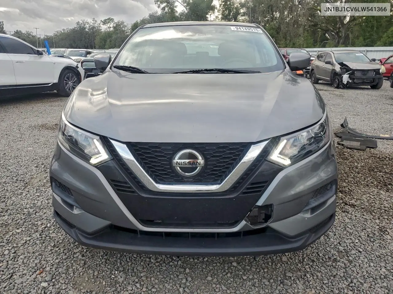 JN1BJ1CV6LW541366 2020 Nissan Rogue Sport S