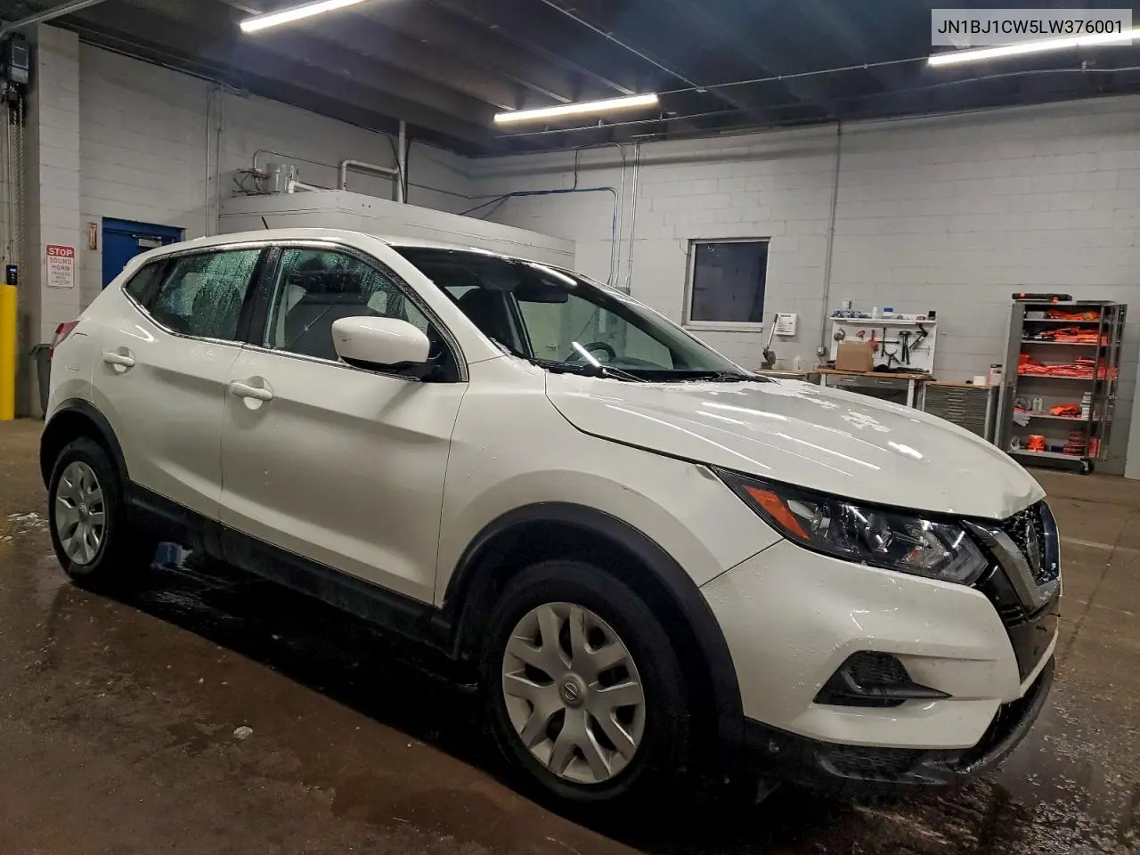 JN1BJ1CW5LW376001 2020 Nissan Rogue Sport S