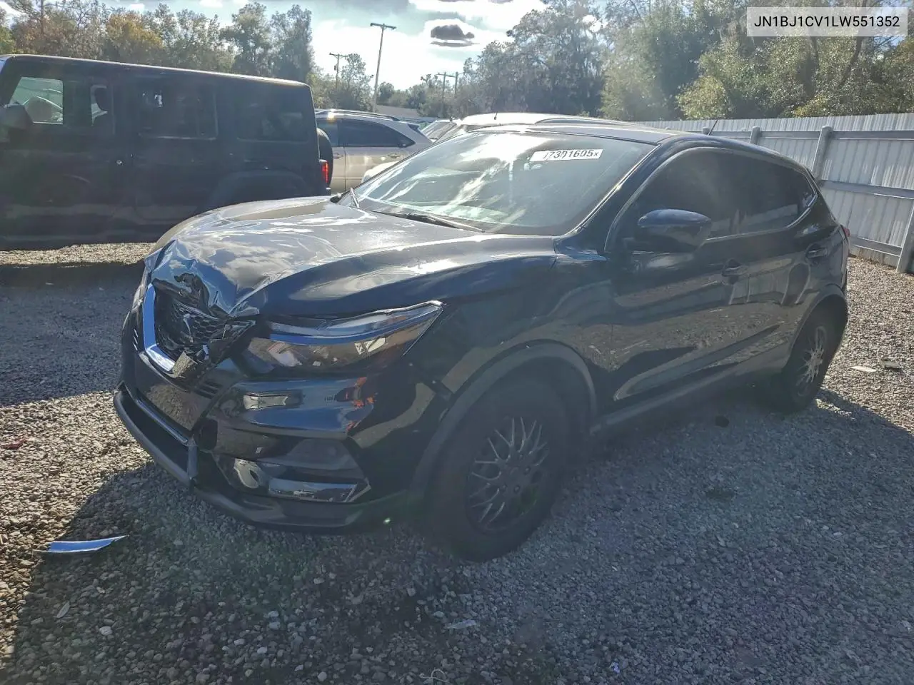 JN1BJ1CV1LW551352 2020 Nissan Rogue Sport S