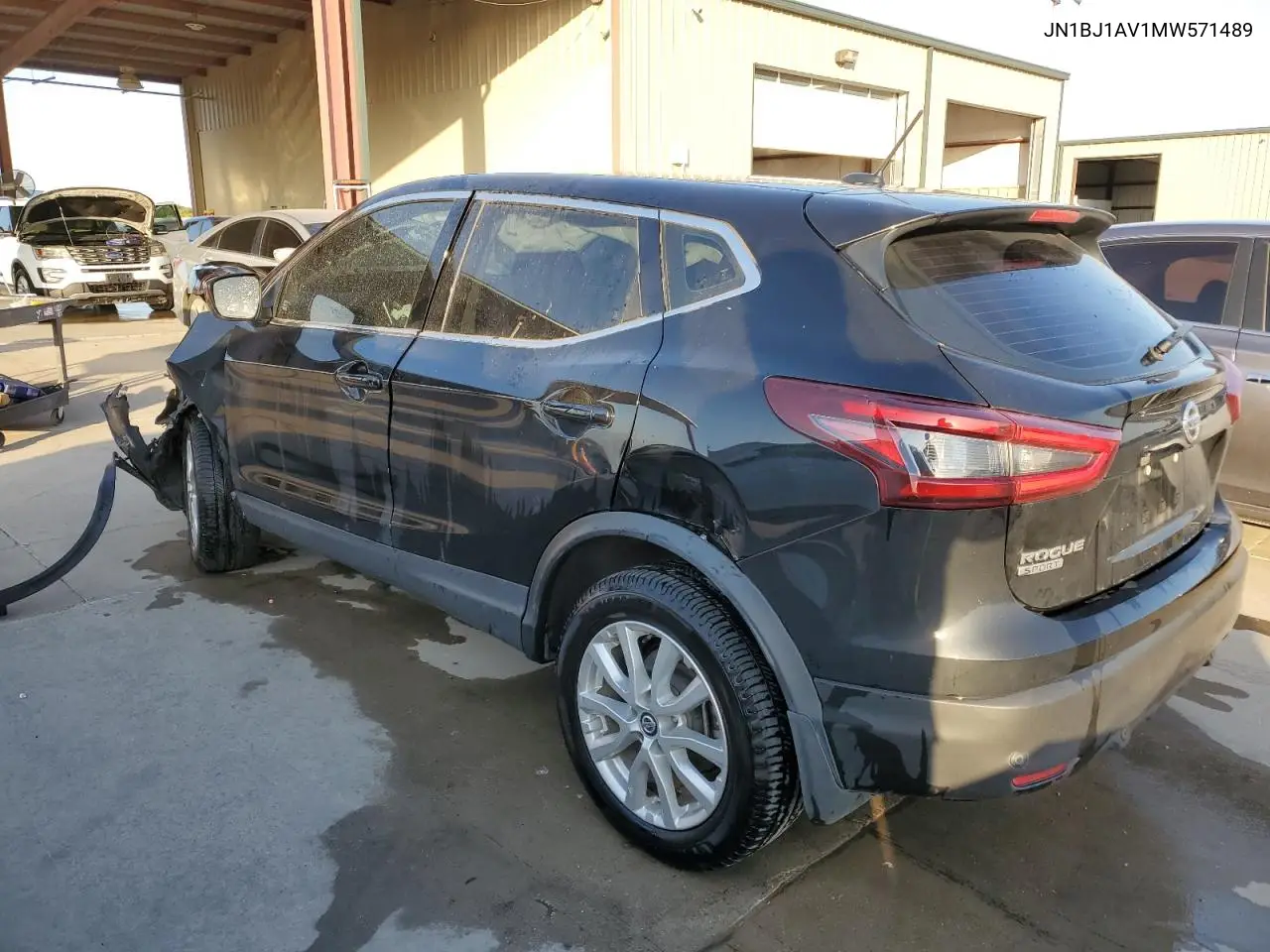 JN1BJ1AV1MW571489 2021 Nissan Rogue Sport S