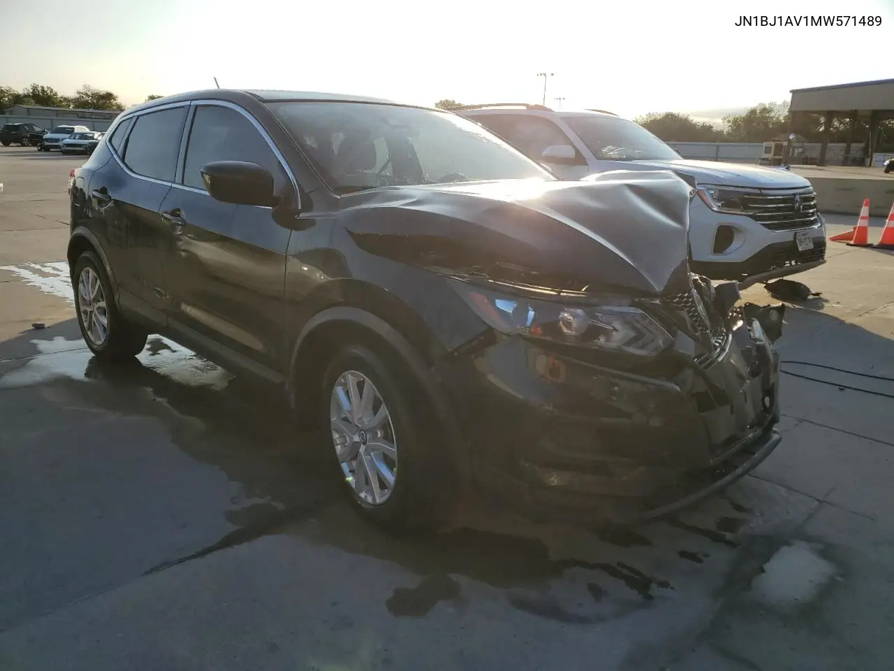 JN1BJ1AV1MW571489 2021 Nissan Rogue Sport S