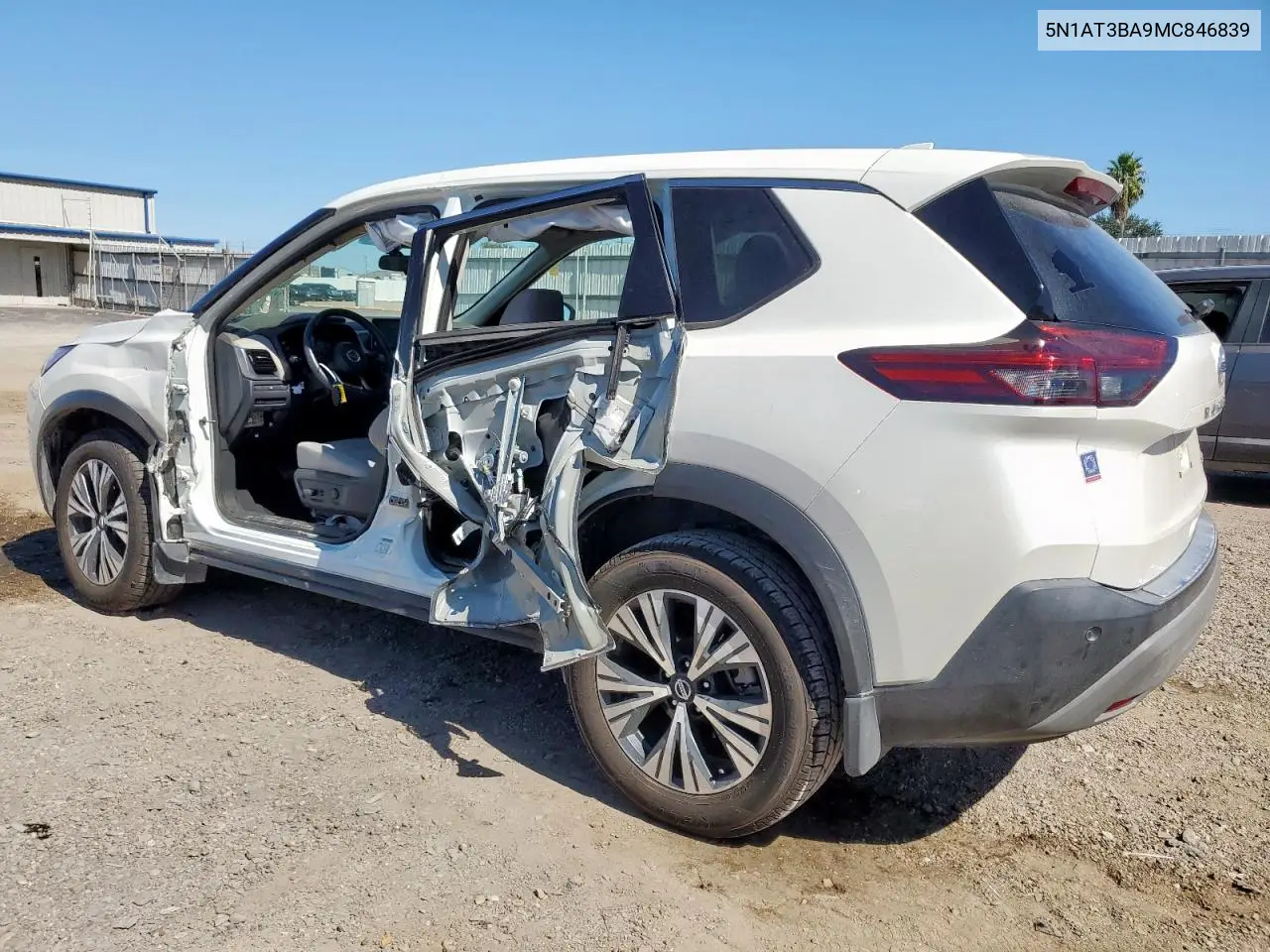5N1AT3BA9MC846839 2021 Nissan Rogue Sv