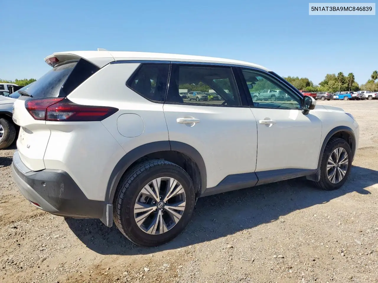 5N1AT3BA9MC846839 2021 Nissan Rogue Sv