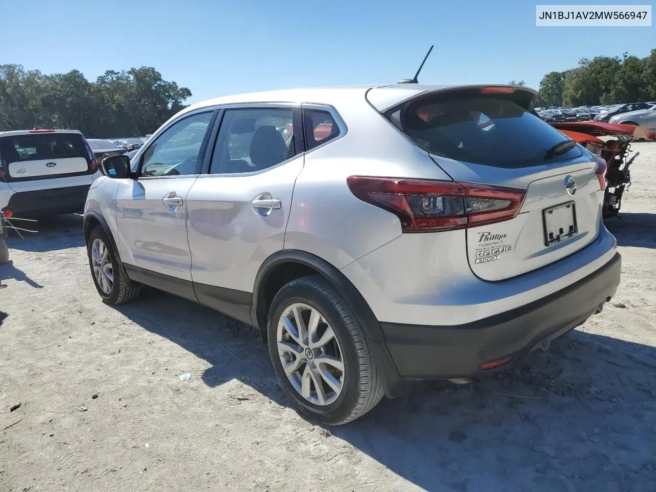JN1BJ1AV2MW566947 2021 Nissan Rogue Sport S