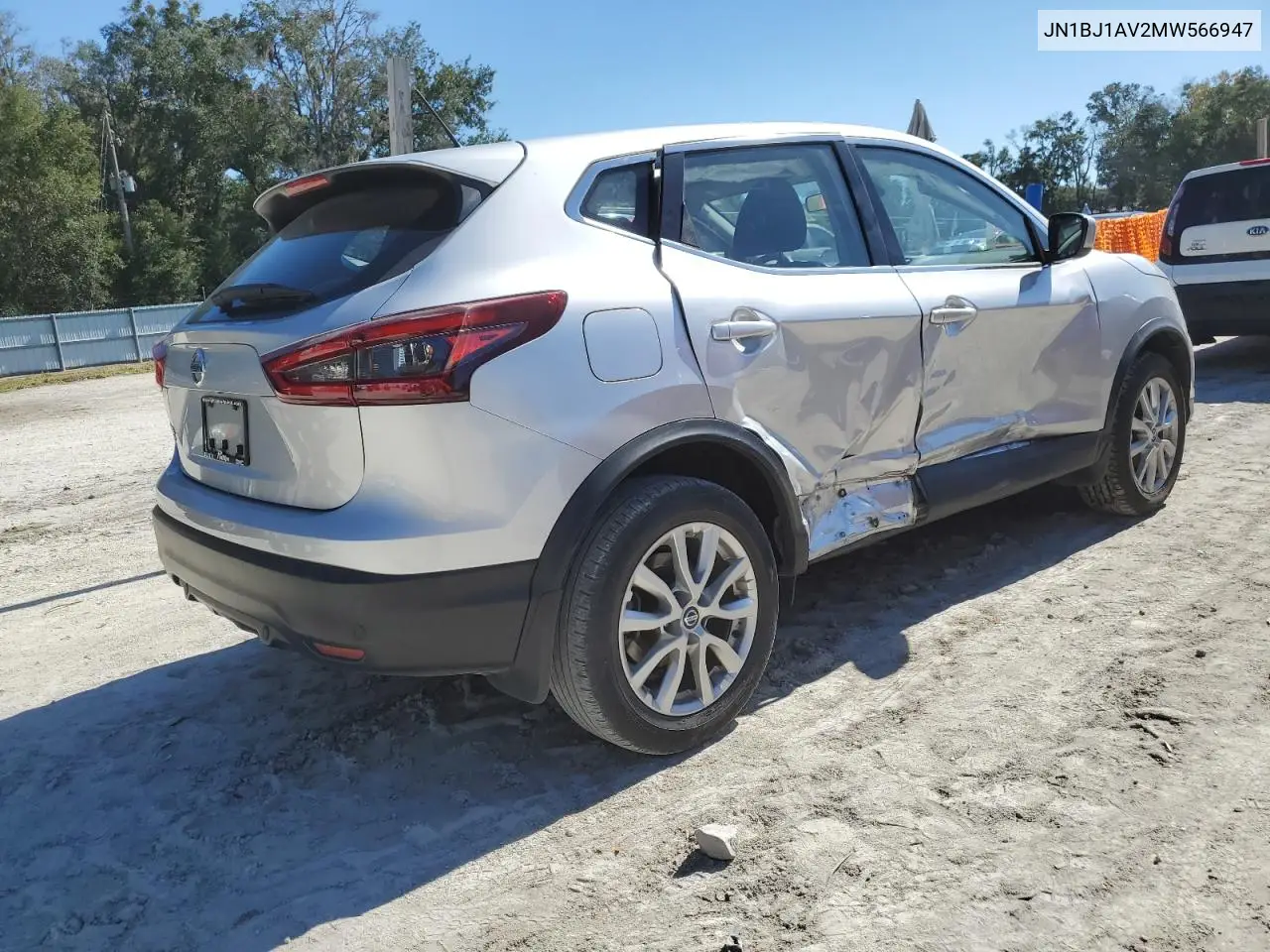 JN1BJ1AV2MW566947 2021 Nissan Rogue Sport S