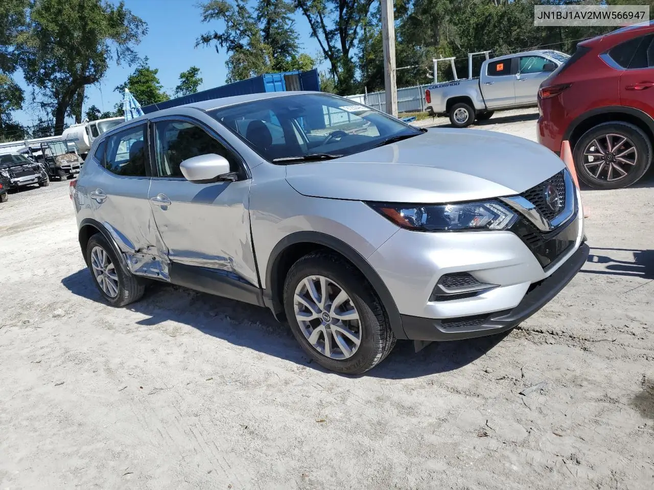 JN1BJ1AV2MW566947 2021 Nissan Rogue Sport S
