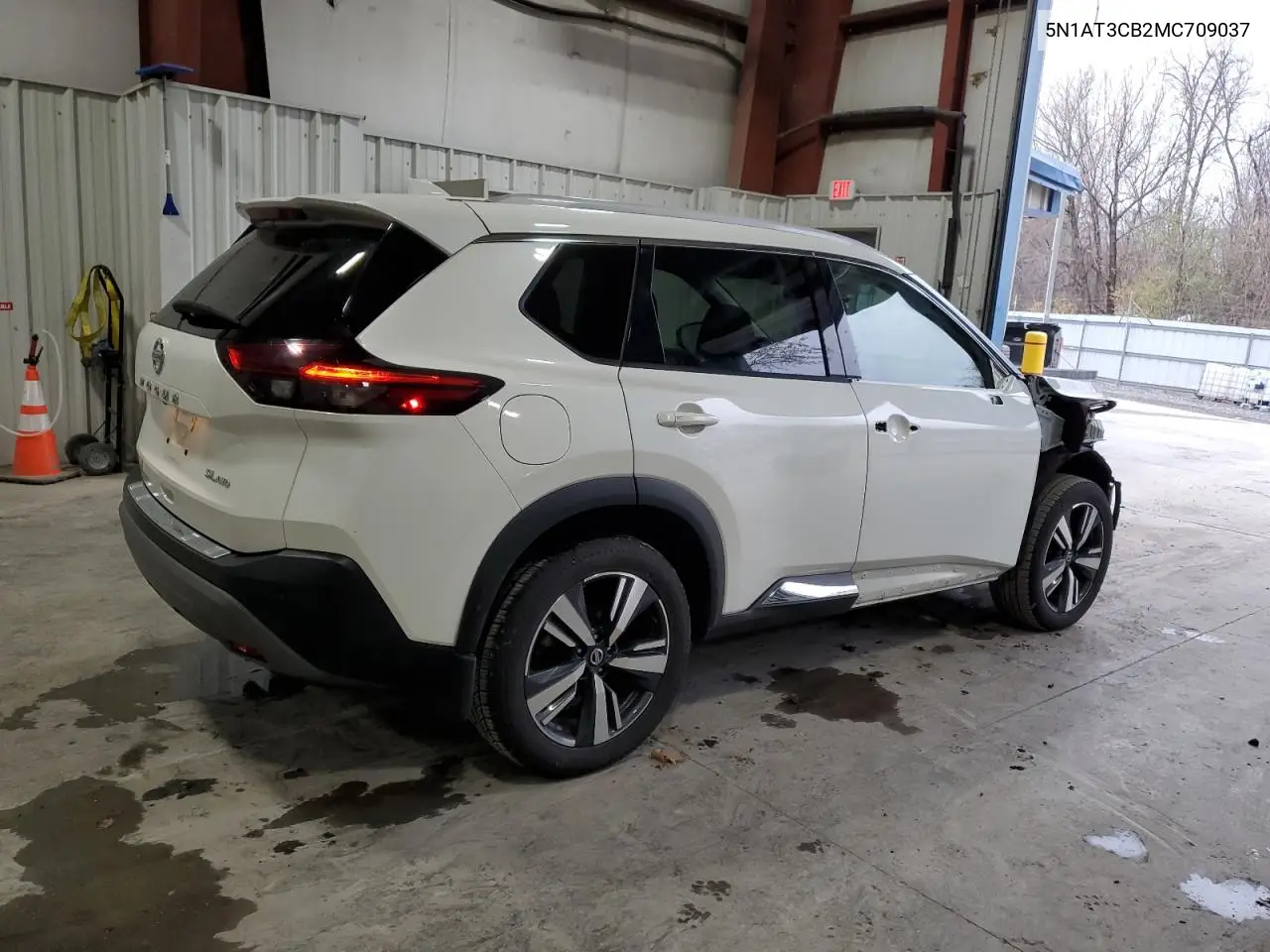 5N1AT3CB2MC709037 2021 Nissan Rogue Sl