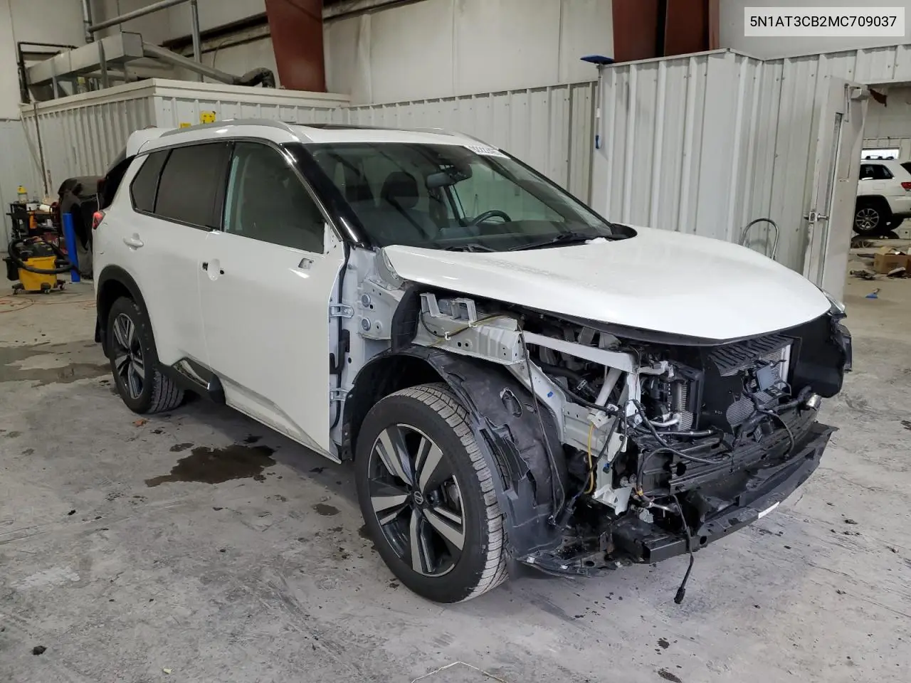 5N1AT3CB2MC709037 2021 Nissan Rogue Sl