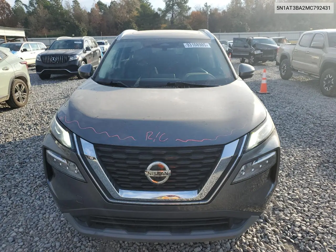 5N1AT3BA2MC792431 2021 Nissan Rogue Sv