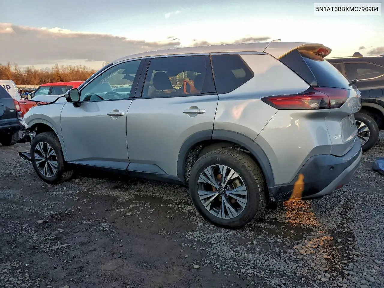 5N1AT3BBXMC790984 2021 Nissan Rogue Sv
