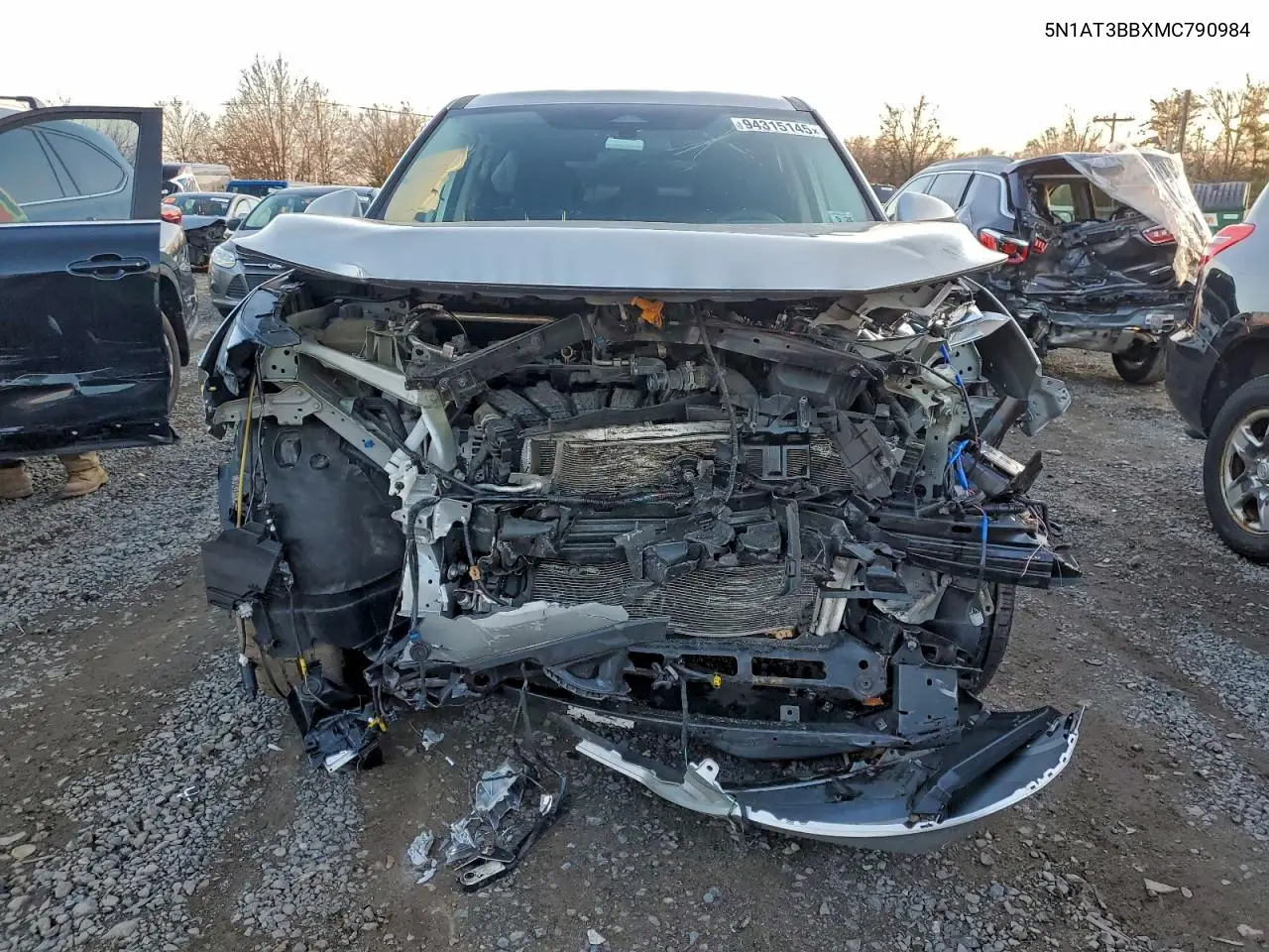 5N1AT3BBXMC790984 2021 Nissan Rogue Sv