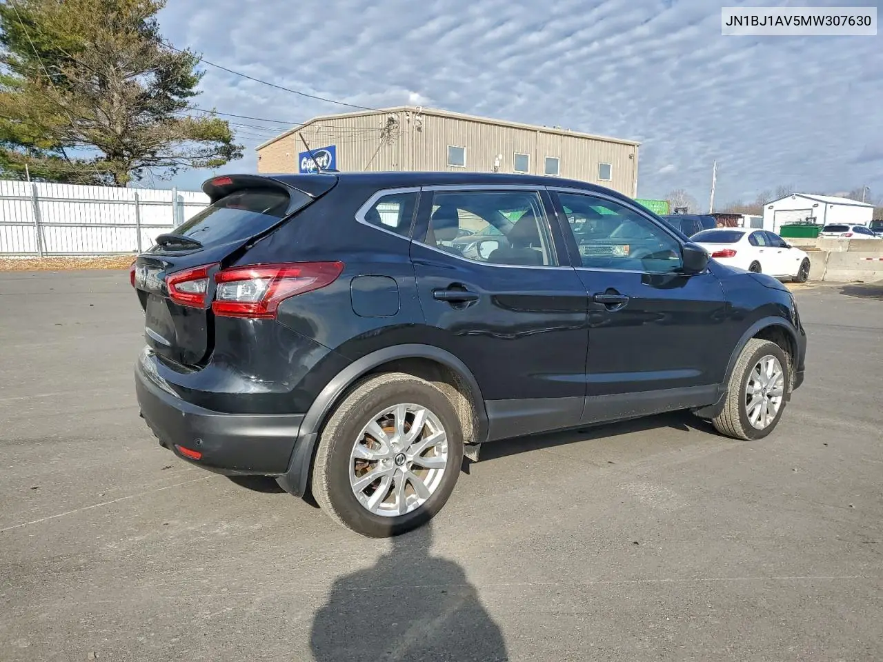 JN1BJ1AV5MW307630 2021 Nissan Rogue Sport S