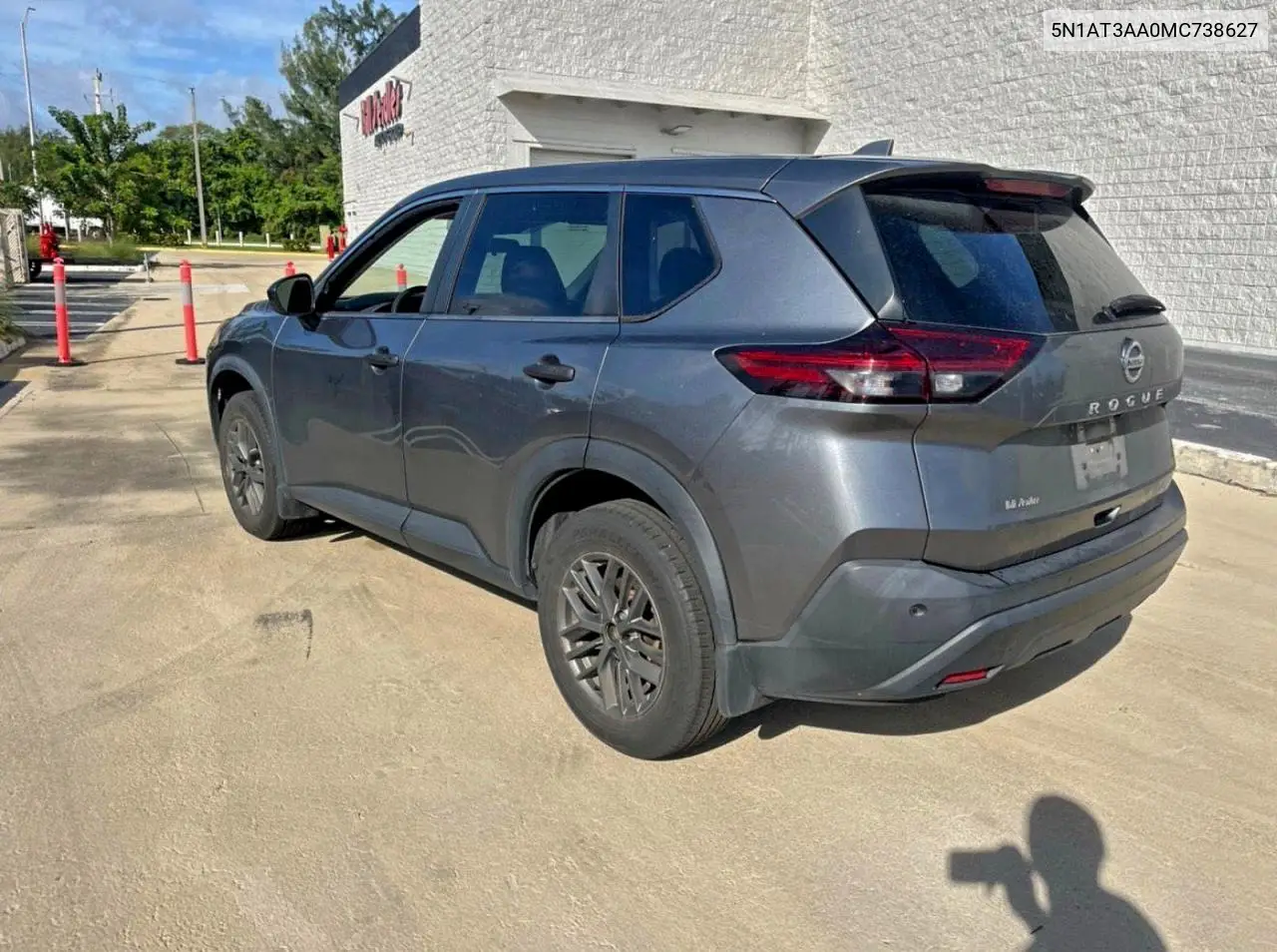 5N1AT3AA0MC738627 2021 Nissan Rogue S