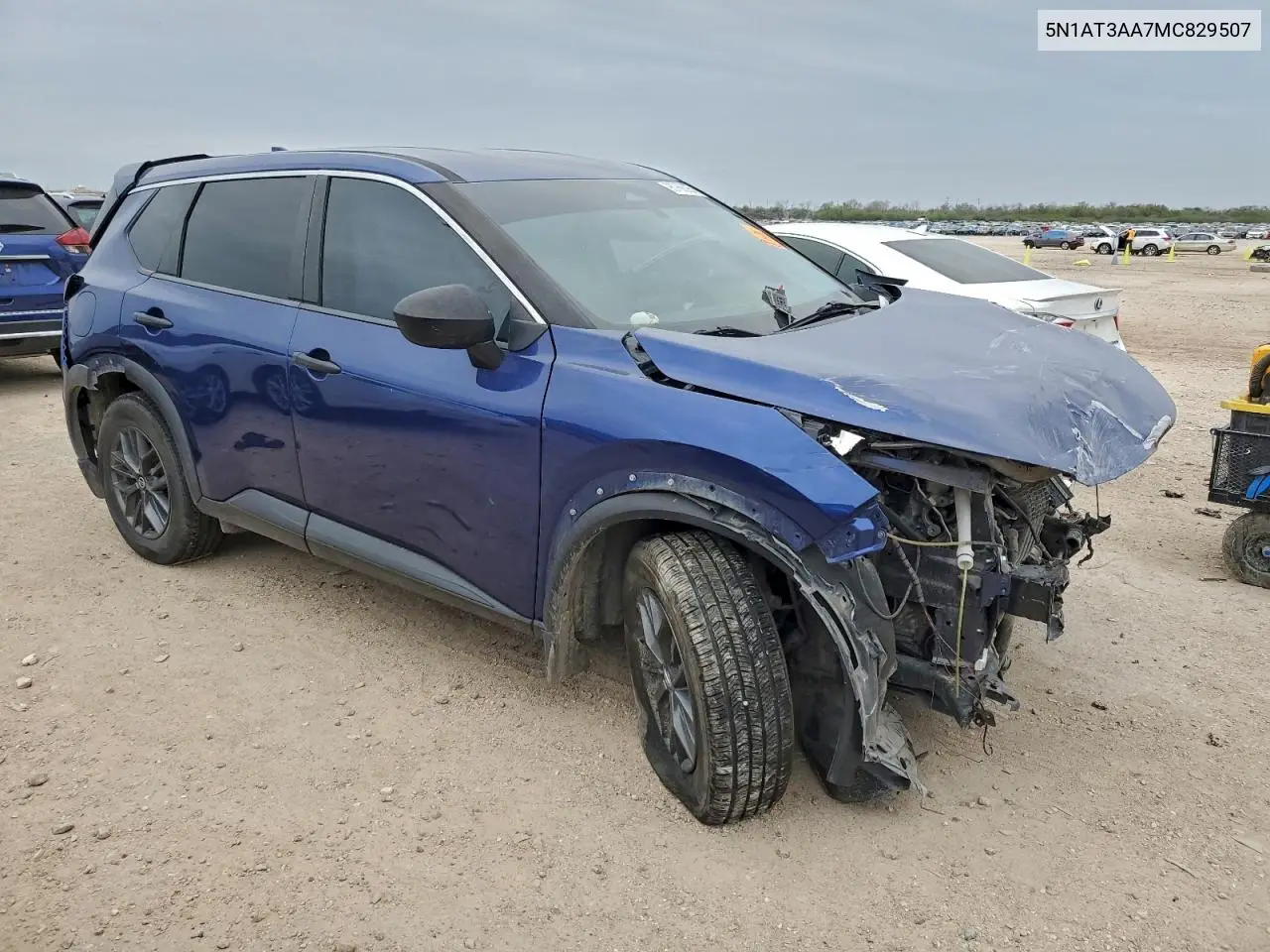 5N1AT3AA7MC829507 2021 Nissan Rogue S