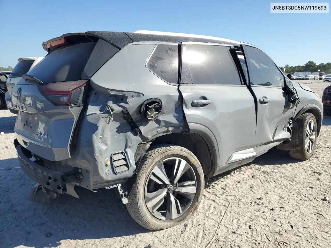 JN8BT3DC5NW119693 2022 Nissan Rogue Platinum