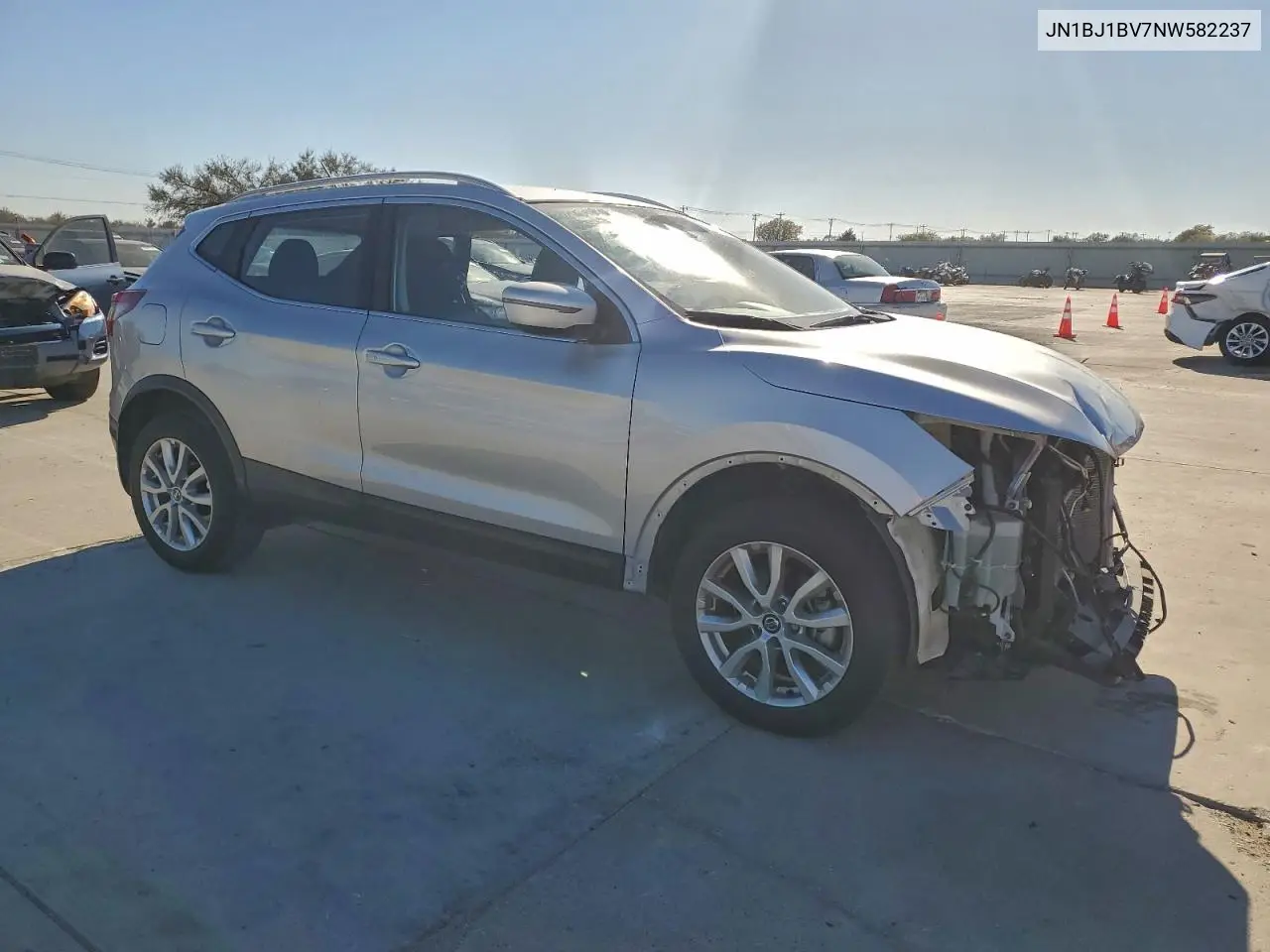 JN1BJ1BV7NW582237 2022 Nissan Rogue Sport Sv