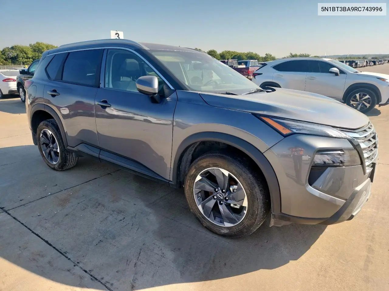5N1BT3BA9RC743996 2024 Nissan Rogue Sv