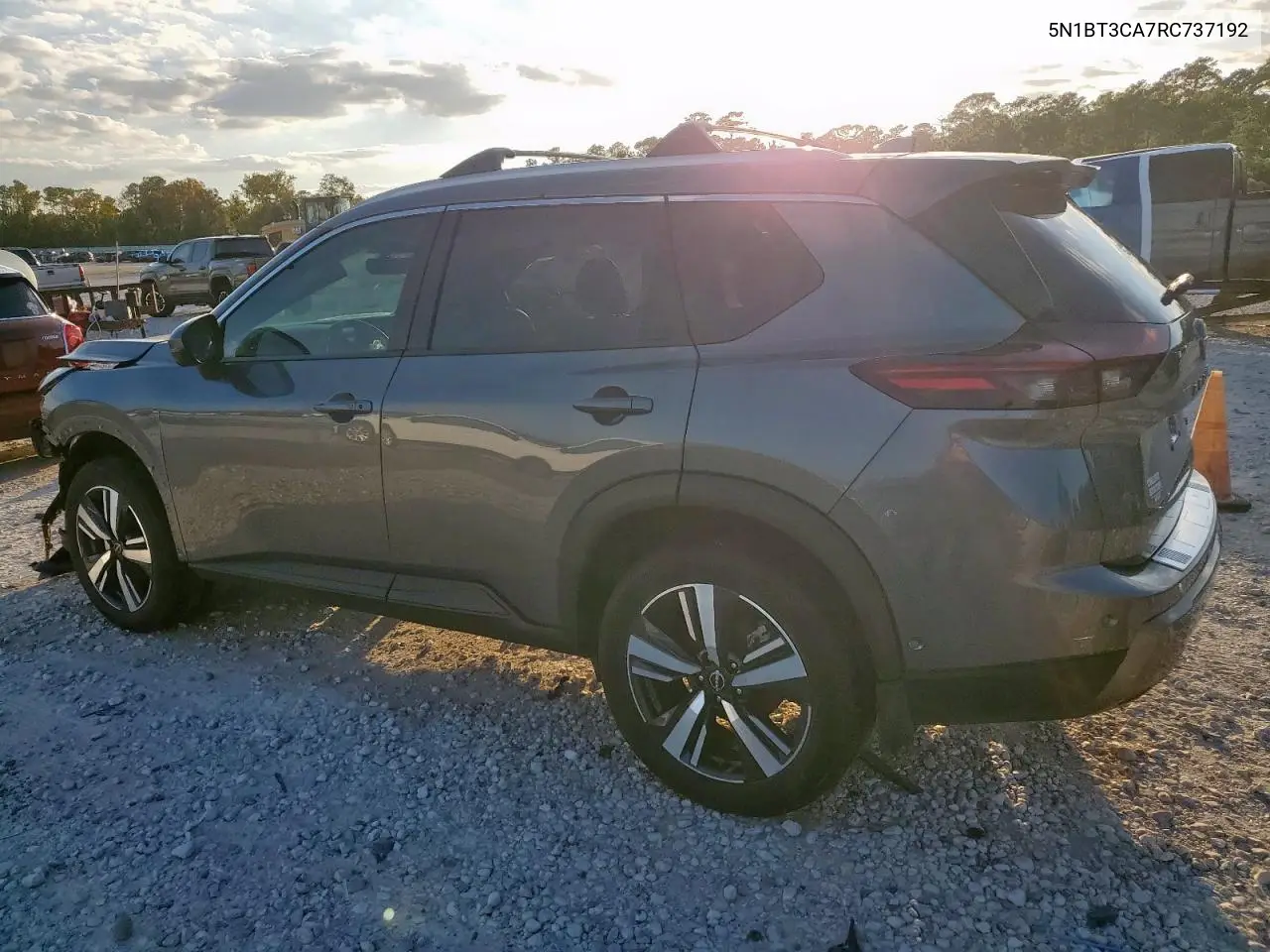 5N1BT3CA7RC737192 2024 Nissan Rogue Sl