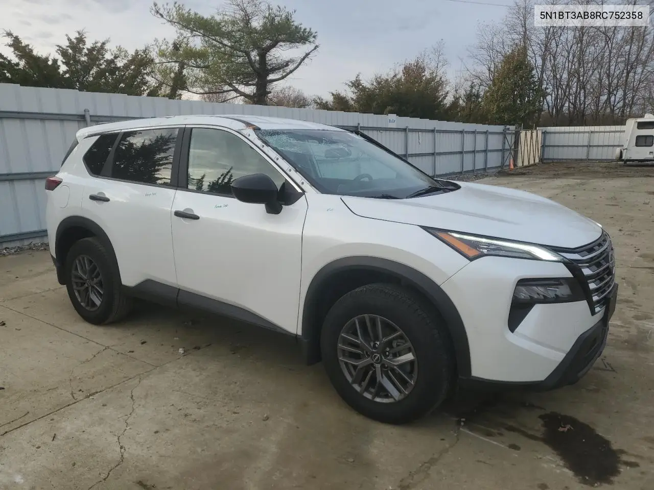 5N1BT3AB8RC752358 2024 Nissan Rogue S