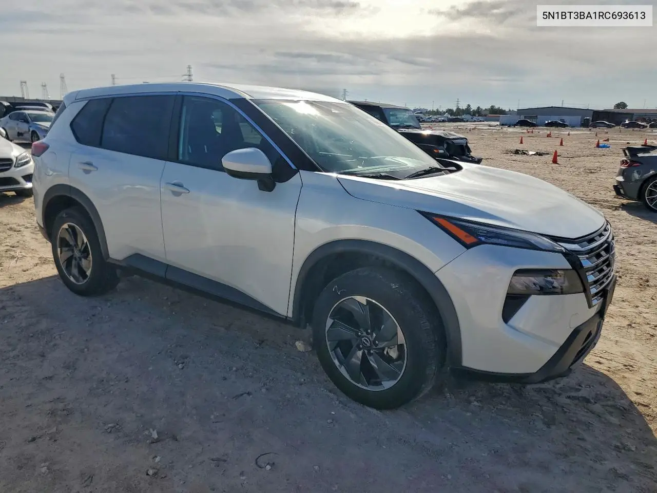 5N1BT3BA1RC693613 2024 Nissan Rogue Sv
