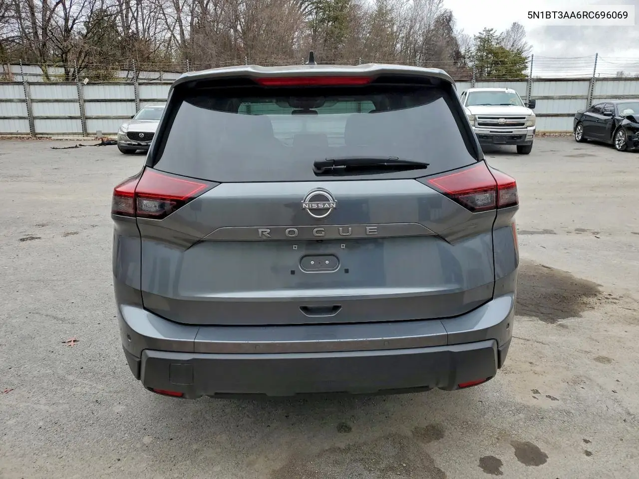 5N1BT3AA6RC696069 2024 Nissan Rogue S