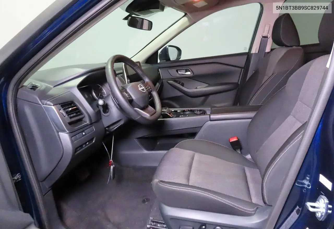 5N1BT3BB9SC829744 2025 Nissan Rogue Sv