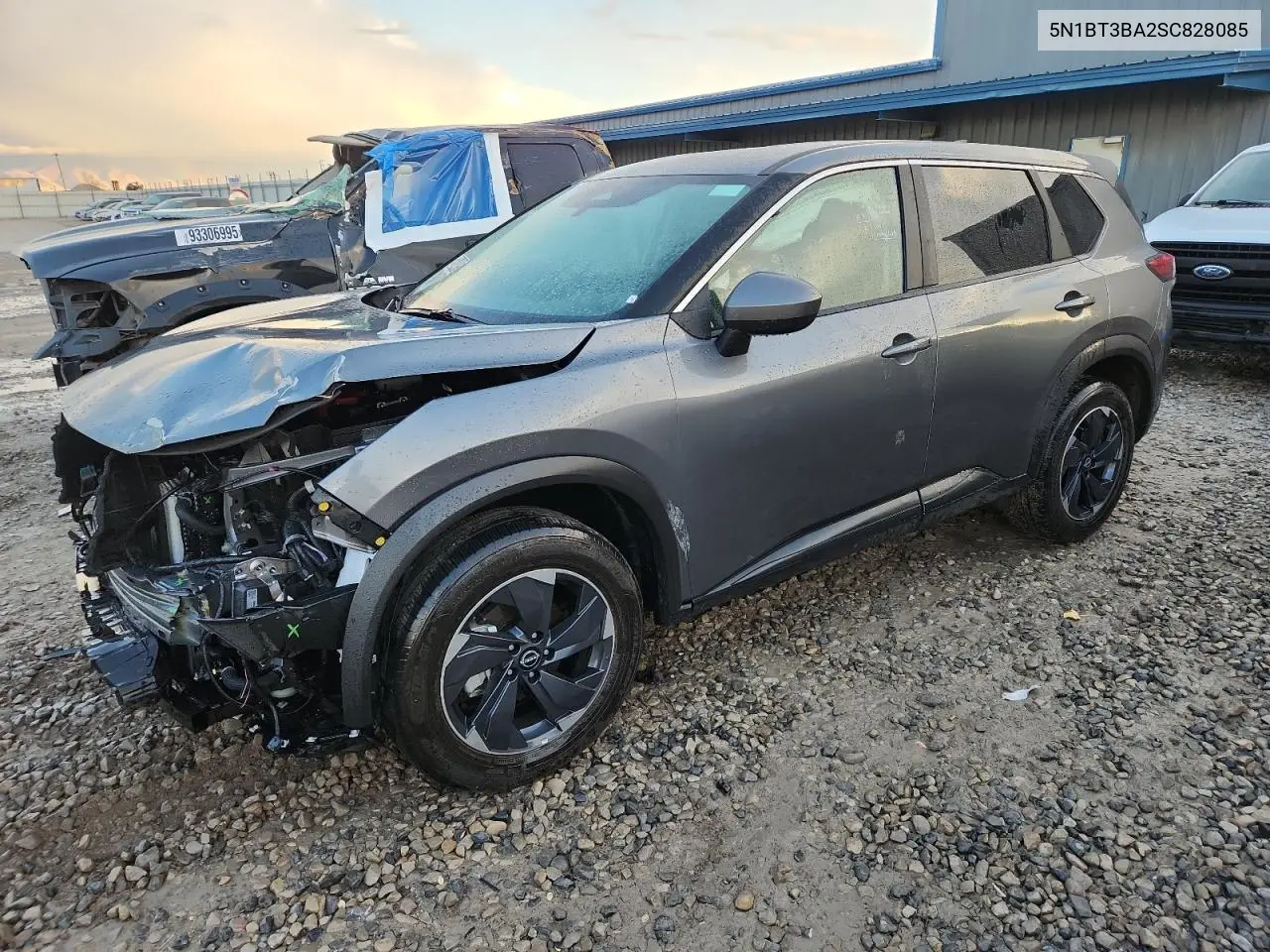 5N1BT3BA2SC828085 2025 Nissan Rogue Sv