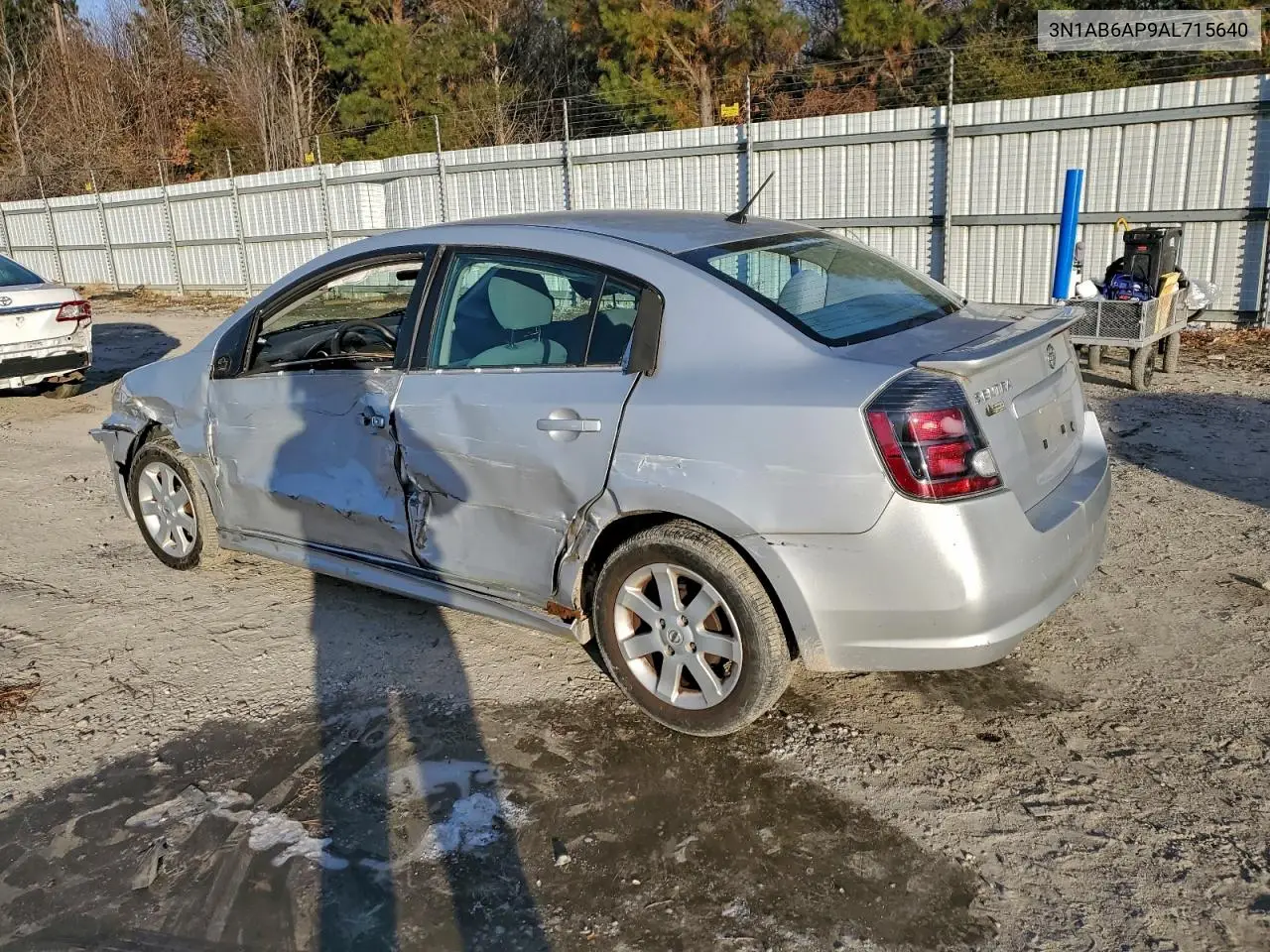 3N1AB6AP9AL715640 2010 Nissan Sentra 2.0
