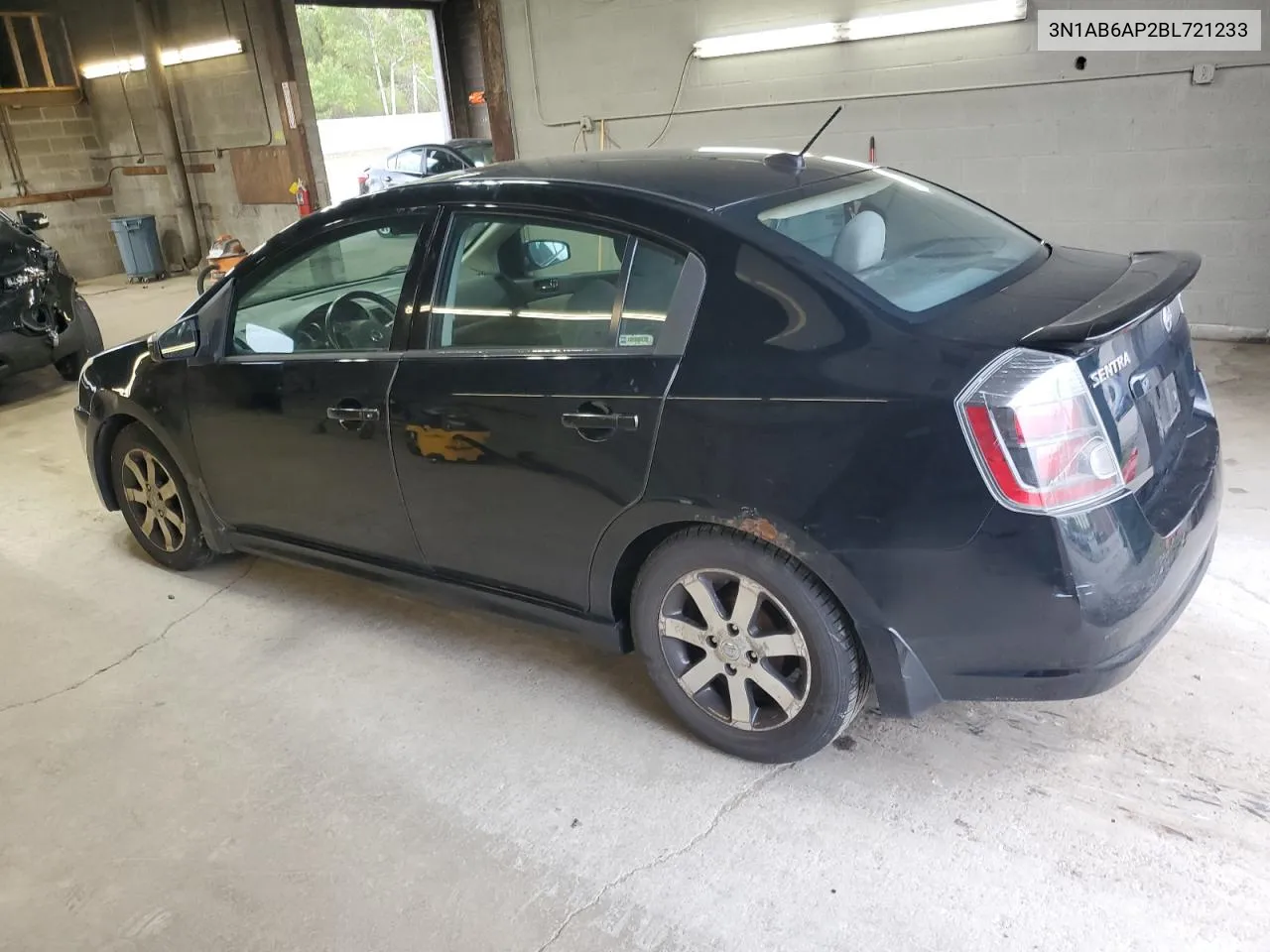 2011 Nissan Sentra 2.0 VIN: 3N1AB6AP2BL721233 Lot: 73246934