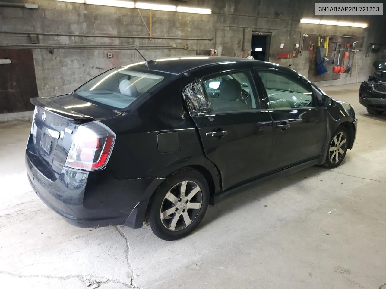 2011 Nissan Sentra 2.0 VIN: 3N1AB6AP2BL721233 Lot: 73246934