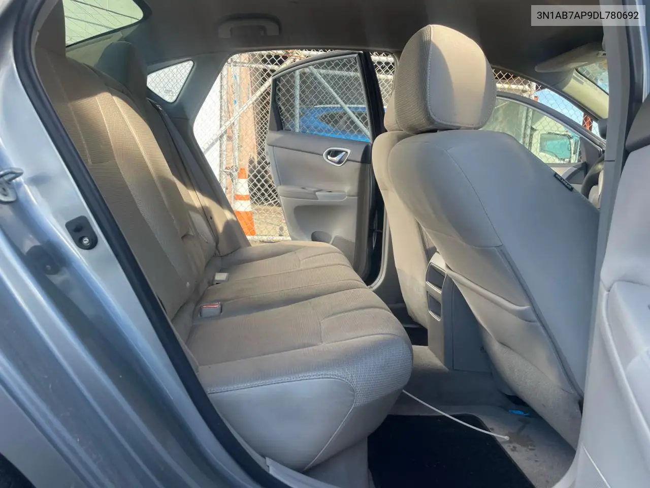 3N1AB7AP9DL780692 2013 Nissan Sentra S