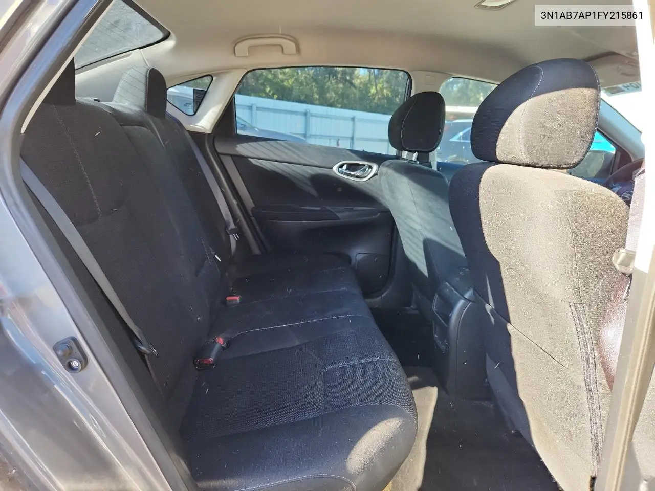 3N1AB7AP1FY215861 2015 Nissan Sentra S