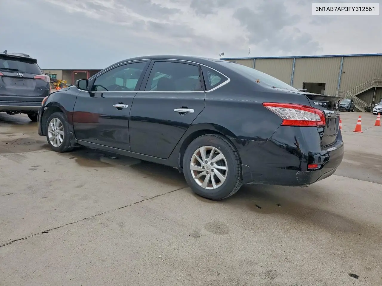 3N1AB7AP3FY312561 2015 Nissan Sentra S