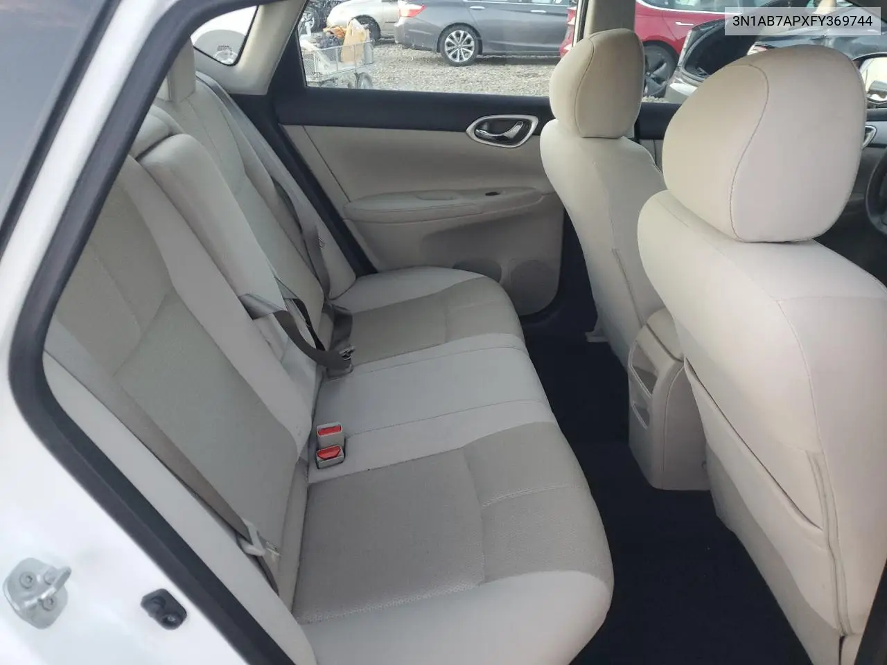 3N1AB7APXFY369744 2015 Nissan Sentra S
