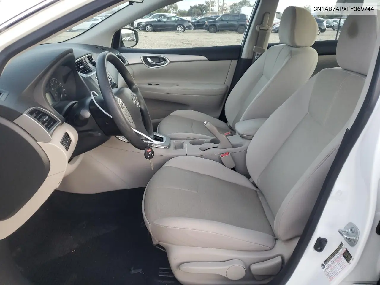 3N1AB7APXFY369744 2015 Nissan Sentra S